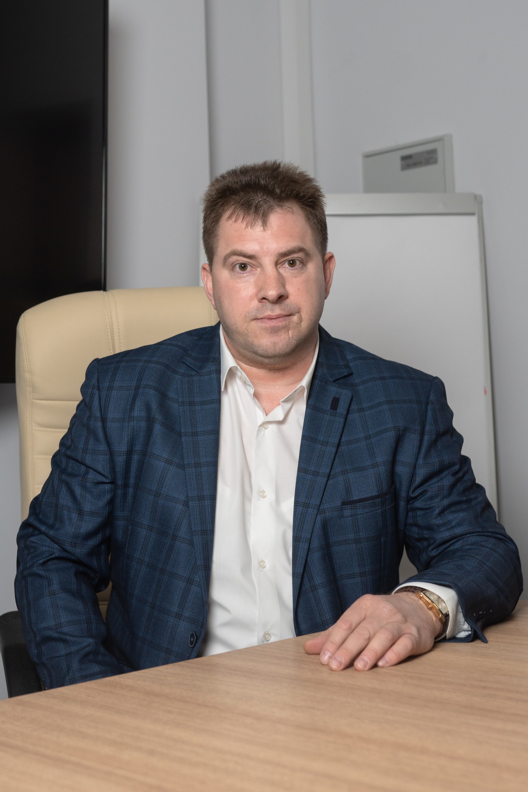 Эльдар Патюков - ведущий автоюрист и специалист по административным делам